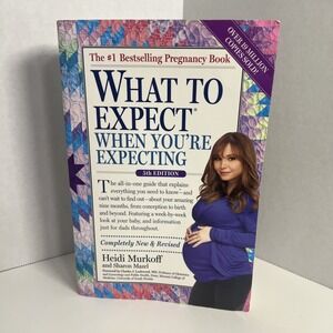 What to Expect When You're Expecting 5th Edition Heidi Murkoff 2016 Paperback